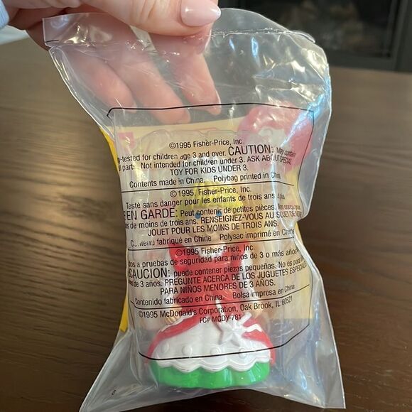 McDonald's Happy Meal Fisher-Price Once Upon A Dream Princess #7 1995 NWT 6” - Picture 3 of 3